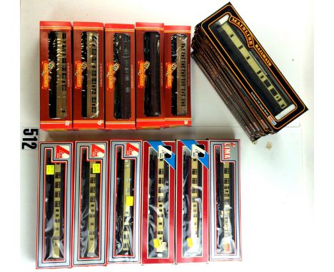 Hornby Railways, Lima and Palitoy OO Gauge Coaching Stock; including Hornby R478 (2) R477 (2) R484 (2) R483 (2) R479 (1), Pal