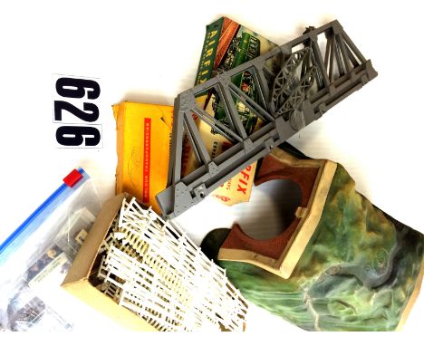 Tri-ang 00 Gauge and other makers Railway Accessories: including , various Signals, Telegraph Poles, plastic and metal, Hydra