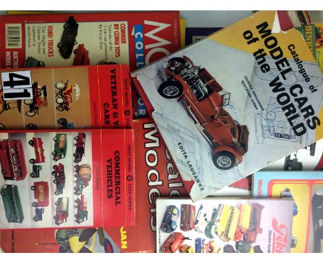 A Selection of Model Collectors Books and Magazines: G-VG (qty)