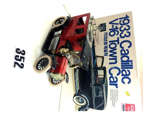 Maxi Toys 'Old Timers' JN Model Coach ; red, with balloon tyres, VG; together with a MINICRAFT 1933 Cadillac V-16 Town Car mo