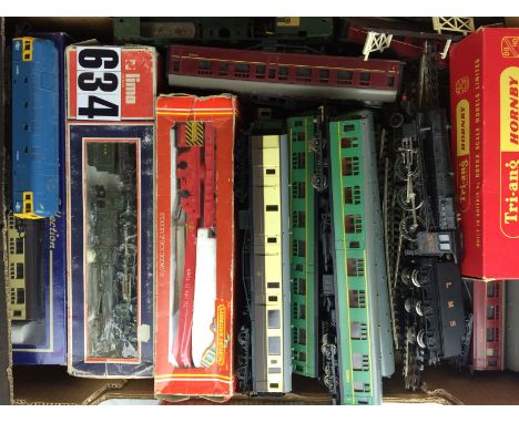 Bachmann and Hornby OO Gauge LNER Locomotives: comprising Bachmann 32-550A 'Tornado' in BR Apple Green, together with Hornby 