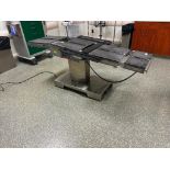 FHC1000S Surgical Table with pads