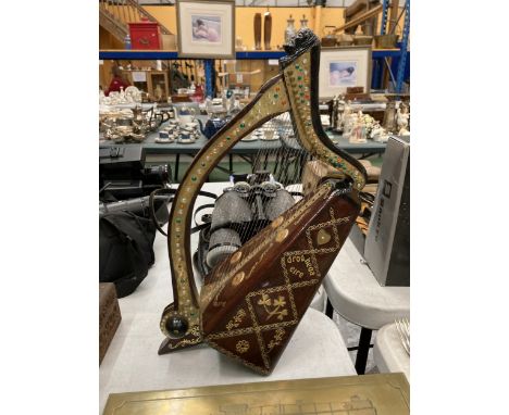 AN ORNATE BLOCK HARDWOOD TABLE HARP FROM DROGHEDA EIRE
