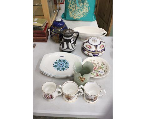 A LARGE MIXED LOT CONTAINING VARIOUS DIFFERENT CERAMICS INCLUDING A BLACK JASPERWARE LIDDED JUG, A WEDGWOOD PLANTER, A NORITA