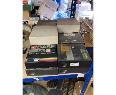 A COLLECTION OF FIFTEEN VINTAGE CHROMDIOXID VIDEO CASSETTES
