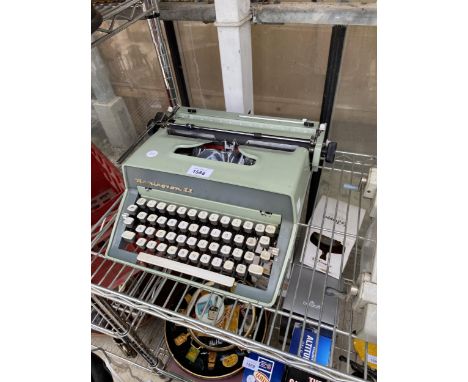 A RETRO REMINGTON 11 TYPEWRITER