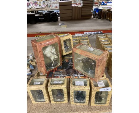 A LARGE QUANTITY OF BOXED LEAD LORD OF THE RINGS FIGURES TO INCLUDE ORC LIEUTENANT, NO. 45, GONDORIAN SOLDIER NO. 40, SOLDIER