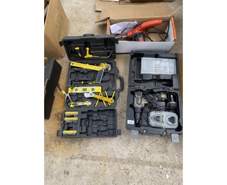 AN ASSORTMENT OF TOOLS TO INCLUDE A DUROFIX CORDLESS DRILL, A FINGER SANDER AND A PLIER SET ETC