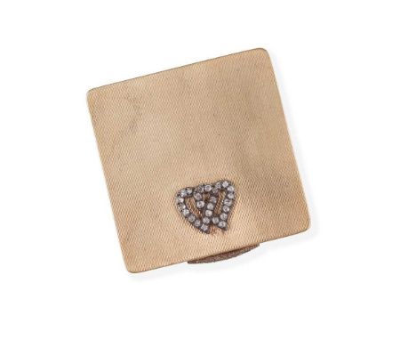 of square online with engine turned detail, applied diamond-set double heart-motif, foliate thumb piece5.7cm x 5.7cm