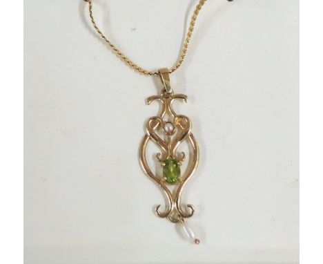 ART NOUVEAU 9 CARAT GOLD PERIDOT &amp; PEARL PENDANT ON 9 CARAT GOLD CHAIN