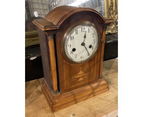 INLAID MAHOGANY CASE STRIKING MANTLE CLOCK (WITH KEY &amp; PENDULUM)