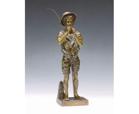 Adolphe Jean Lavergne, um 1863-1928,  Bronzeskulptur, patiniert, Knabe mit Angel, bez. 'Pecheur' (Angler)., auf Plinthe signi