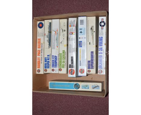 Airfix model constructor kits, series five, mainly 1:72 scale, to include: Bristol Super Fighter (x2 variations); Lockheed S-