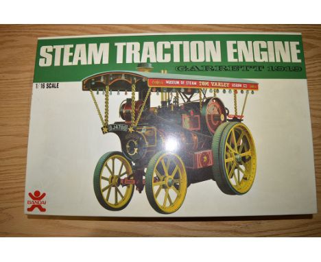 Bandai model construction kit Steam Traction Engine Garrett 1919, 1:16 scale.