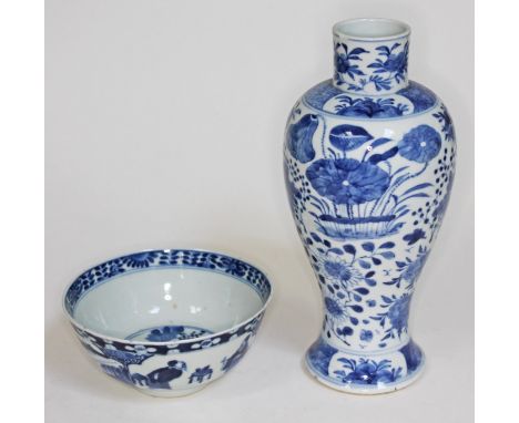 A Chinese porcelain vase and bowl, each bearing four character Kangxi marks, vase height 26cm, bowl diam. 15.5cm.&nbsp;Condit