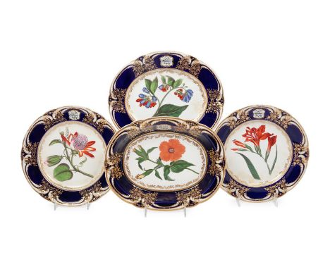 Four Chamberlain's Worcester Porcelain Articles from the Carnatic ServiceCirca 1820comprising two plates, an oval dish and an