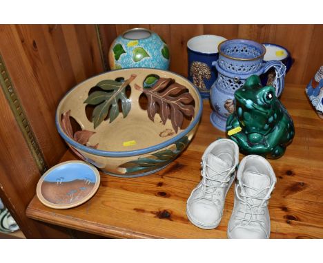 A GROUP OF STUDIO POTTERY to include a pierced foliate pattern bowl with green and brown alternating leaves, diameter 27cm, p