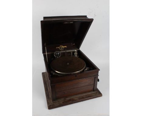 Columbia oak cased table top gramophone, the hinged lid enclosing the turntable, 45cm wide, 50cm deep