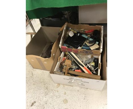 A collection of various hand tools to include Record 043 vice, Stanley Surform file, various hacksaw blades, small anvil, log
