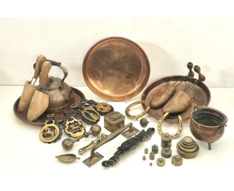 A collection of vintage copper and brass ware - including a box of brass imperial and metric weights for shop / kitchen scale