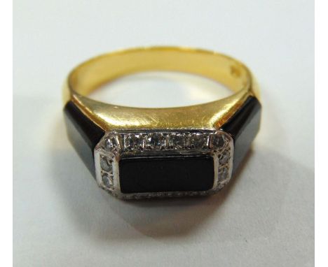 18ct yellow gold Art Deco style black onyx and diamond ring, approx total weight 6.1g