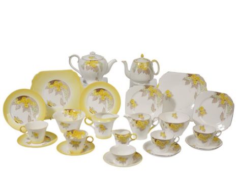 SHELLEY: A "PHLOX" PATTERN REGENT SHAPE TEA SET, comprising cups, saucers, side plates, milk jug, cream jug, and a collection