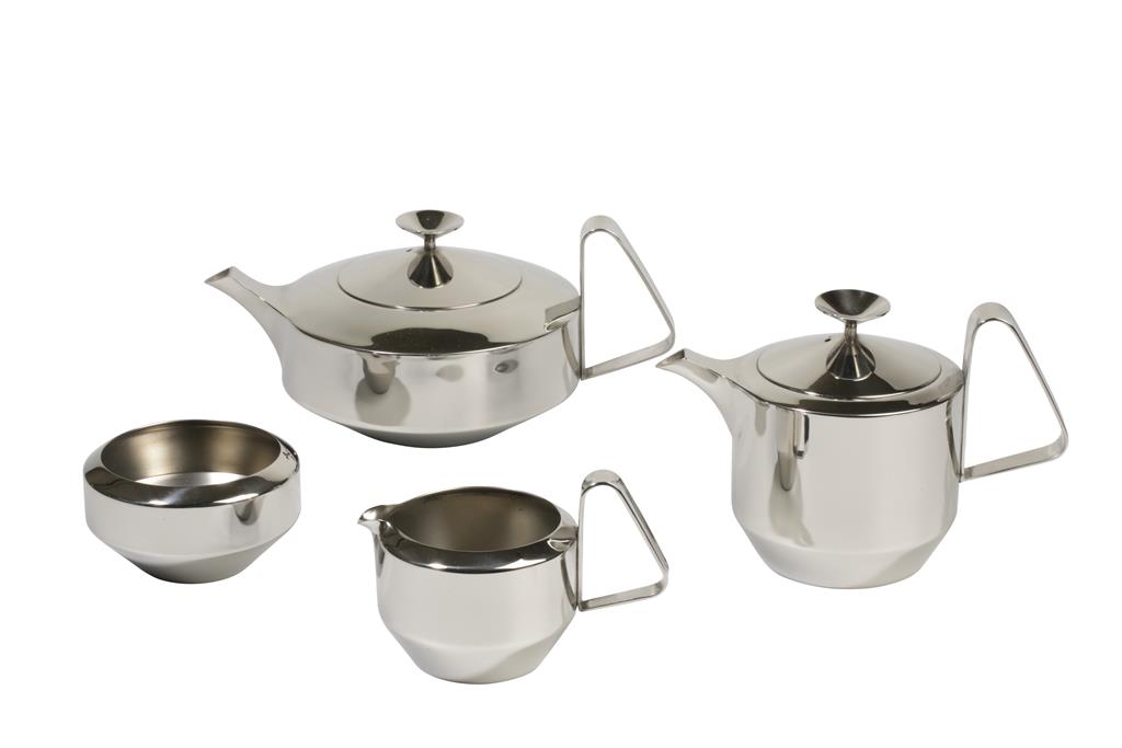 ROBERT WELCH FOR OLD HALL A FOUR PIECE "ALVESTON" MIRRORED TEA SET