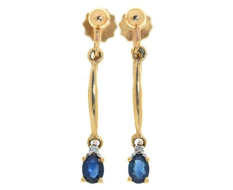 A PAIR OF SAPPHIRE AND DIAMOND EARRINGS, IN GOLD, 25 MM, MARKED 375, 1.9G  Good condition. Light surface wear consistent with