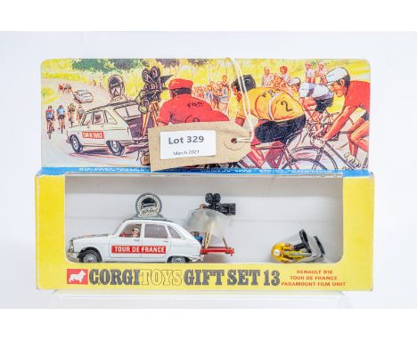 Manufacturer  - Corgi | Description - Gift Set 13 Renault R16 Tour De France | Stock Code - ? | Notes - Reproduction Box| Sca