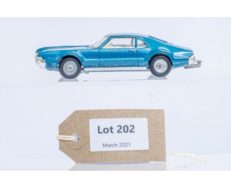 Manufacturer  - Corgi | Description - Oldsmobile Tornado | Stock Code - 264 | Notes - Unboxed Model| Scale - 1:43 | Certifica