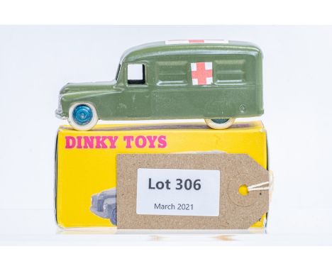 Manufacturer  - Dinky | Description - Daimler Military Ambulance | Stock Code - 30HM | Notes - Reproduction Box| Scale - 1:43