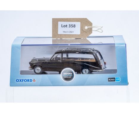 Manufacturer  - Oxford Diecast | Description - Daimler DS420 Hearse | Stock Code - DS002 | Notes - None| Scale - 1:43 | Certi