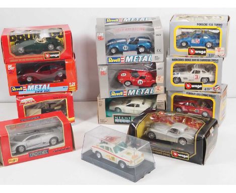 A group of 1:24 scale diecast cars by BBURAGO, REVELL and others - VG in F/G boxes (12)