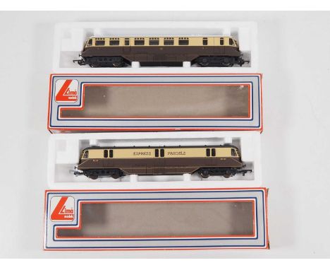 A pair of LIMA OO gauge GWR railcars comprising passenger and parcel versions - VG in G boxes (2)