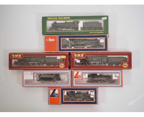 A group of OO gauge steam locomotives by REPLICA, LIMA and AIRFIX, all in GWR liveries - G/VG in F/G boxes (7)