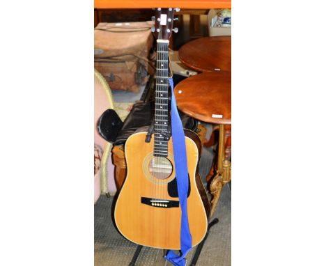 HOHNER ACOUSTIC GUITAR WITH STAND &amp; CARRY BAG     