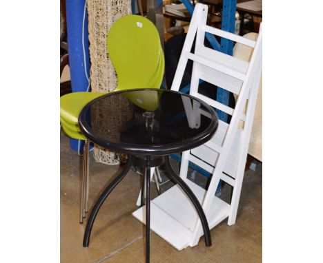 FOLDING SHELF UNIT &amp; CAFÉ STYLE TABLE WITH 3 GREEN STACKING CHAIRS     