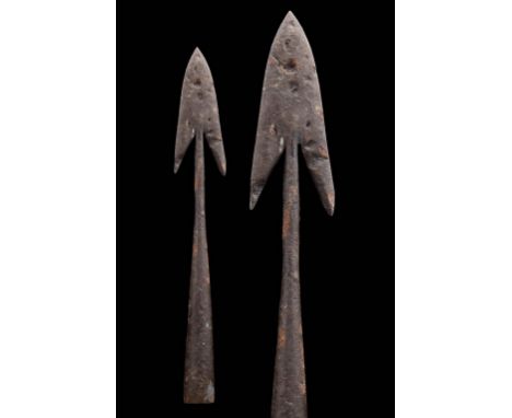 Circa 100-200 ADA forged iron spearhead of the pilum type with split conical socket, lozenge-section shaft, and lanceolate he