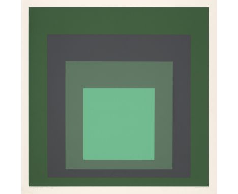 Josef Albers.  (1888 Bottrop - 1976 New Haven). Die Oberfläche. 1965. Portfolio mit 5 Farbserigraphien. Je auf leichtem, gefa