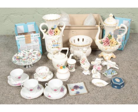 A collection of ceramics including a part tea set, decorative pieces, trinket box, dishes and a set of three large Italian ce
