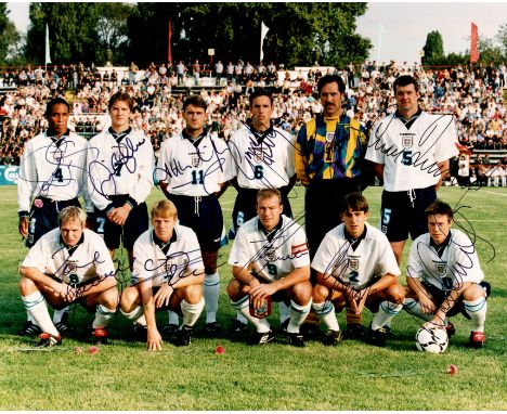 ENGLAND FOOTBALL: An excellent signed colour 10 x 8 photograph by all eleven members of the England national football team wh