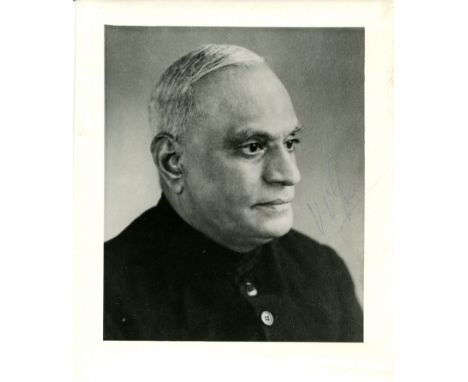 [INDIA]: V. V. Giri (1894-1980) Indian politician who served as President of India 1969-74. Signed 5 x 6 photograph of Giri i