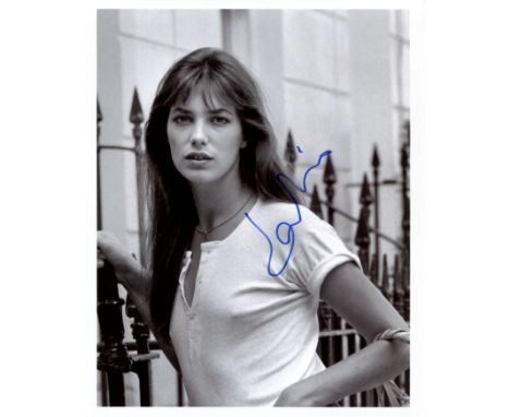BIRKIN JANE: (1946-&nbsp;&nbsp;&nbsp;&nbsp; ) English-French singer and actress. Signed 8 x 10 photograph of Birkin standing 