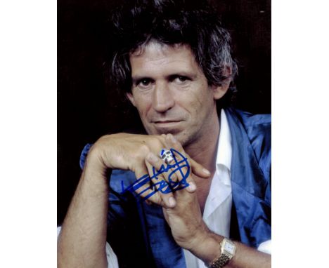 RICHARDS KEITH: (1943- ) British Guitarist, Singer and Songwriter, a founding member of the rock band The Rolling Stones. Sig