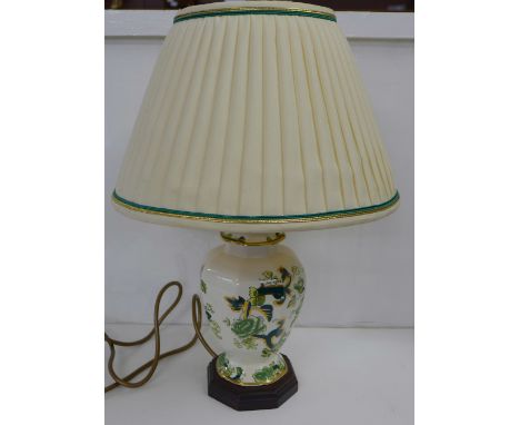 A Mason's Chartreuse table lamp and shade 