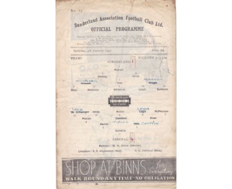 SUNDERLAND v ARSENAL       Scarce 4 pager programme Sunderland v Arsenal 4th January 1947. A little worn with score and team 