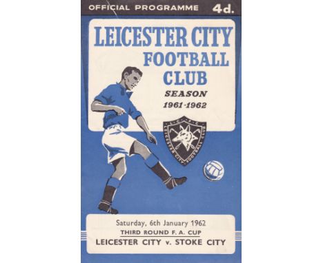 LEICESTER 61-2  Twenty four Leicester home programmes, 20 x League (all except v Arsenal- Burnley issue has punch-holes), FA 
