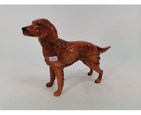 PORZELLANFIGUR "Irish Red Setter", Manufaktur Goebel, Rödental, blaue Stempelmarke seit 1979 und Modellnummer CH 622. Stehend