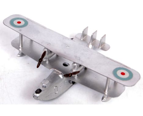 Dinky Toys, 60H Singapore flying boat, cast silver fuselage with tinplate wings, 4x 2 propellers (both reproduction), red pla