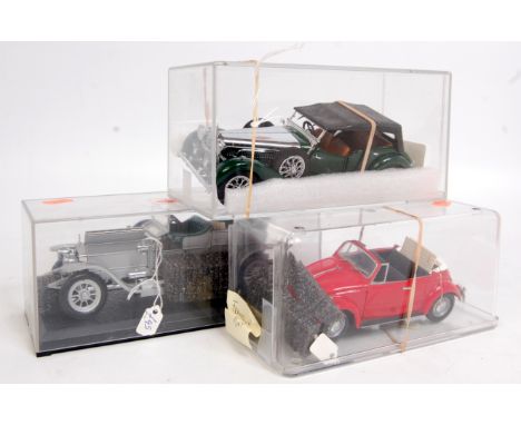 Franklin Mint 1/24th scale diecast vehicle group, 3 loose examples to include 1967 Volkswagen Beetle, Rolls Royce Silver Ghos